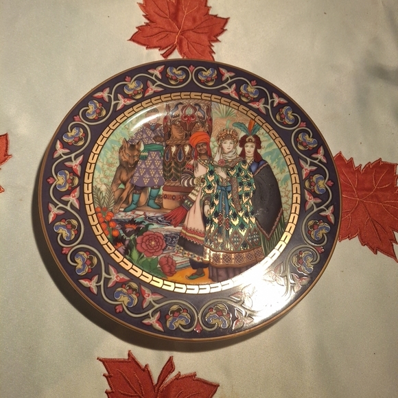 Villeroy & Boch White Decorative Plate